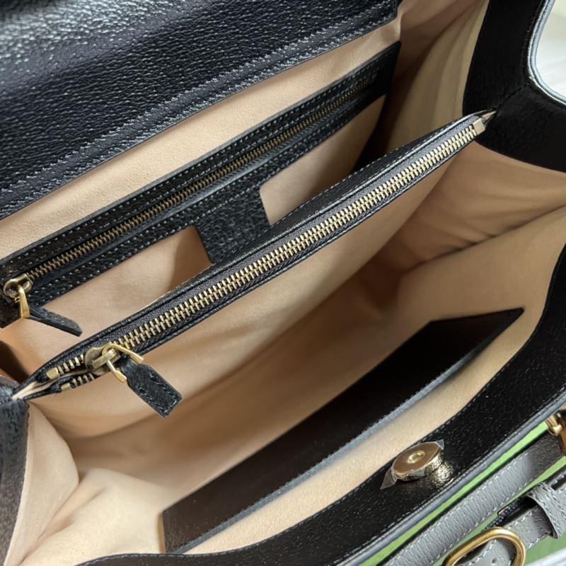 Gvc*1 tote bags